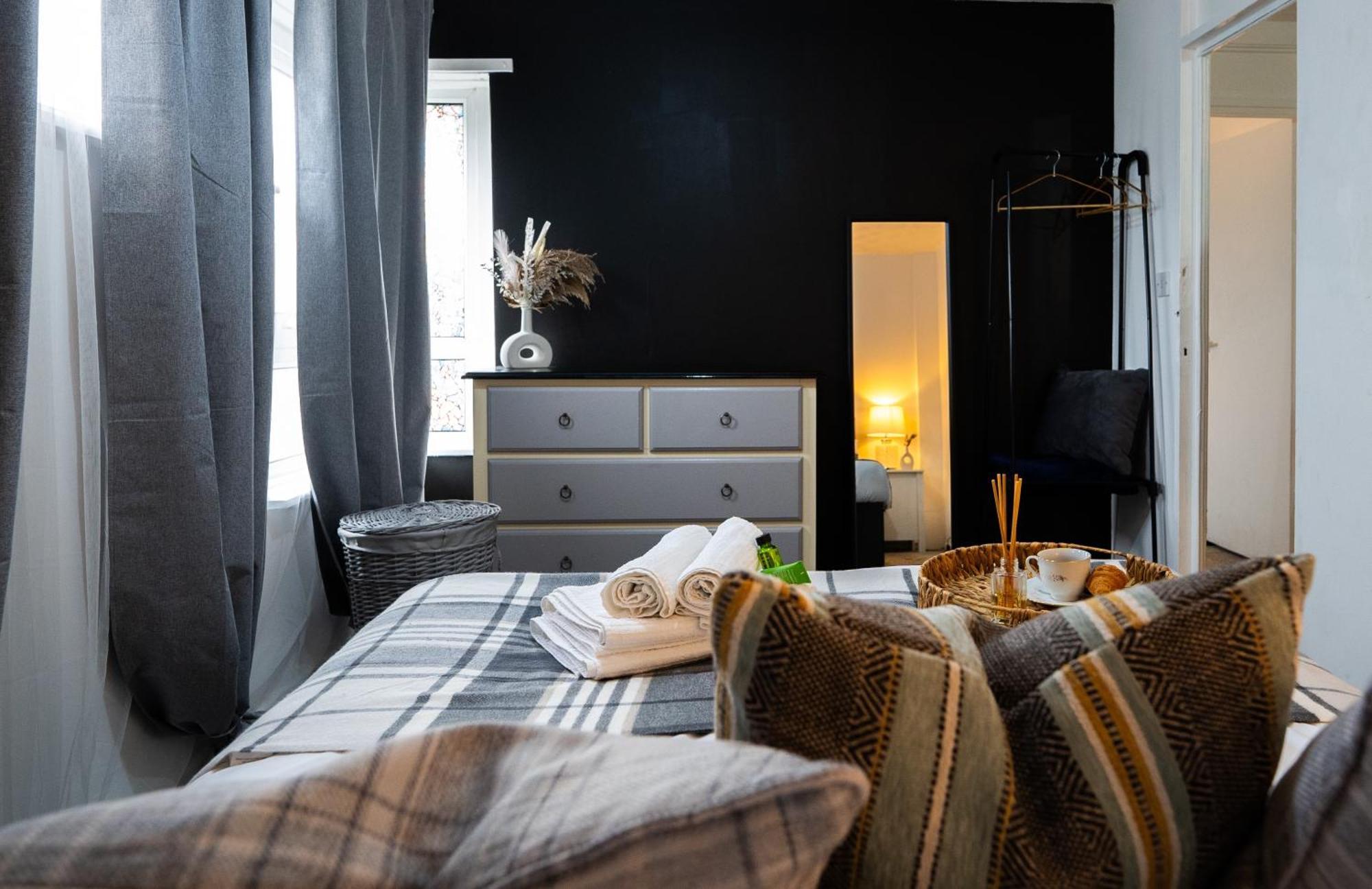 Arena Apartment With Balcony バーミンガム エクステリア 写真